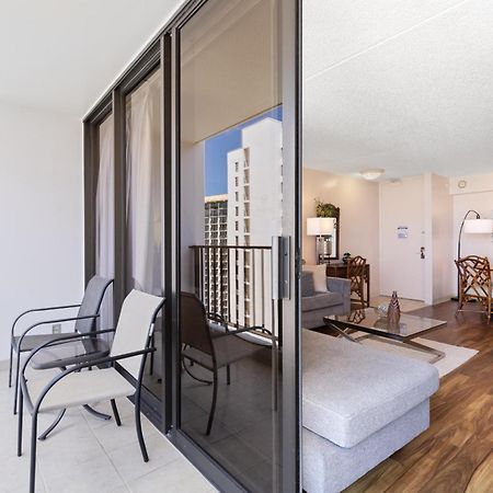 Beautifully Renovated 32Nd Floor Deluxe Ocean View Waikiki Condo Condo Honolulu Dış mekan fotoğraf