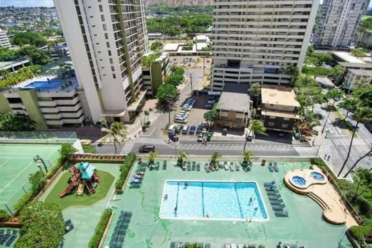 Beautifully Renovated 32Nd Floor Deluxe Ocean View Waikiki Condo Condo Honolulu Dış mekan fotoğraf