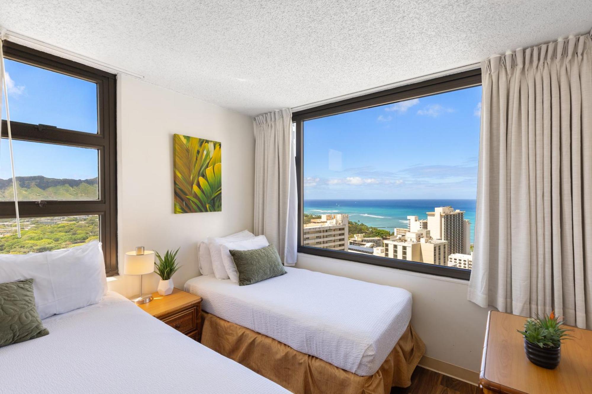 Beautifully Renovated 32Nd Floor Deluxe Ocean View Waikiki Condo Condo Honolulu Dış mekan fotoğraf